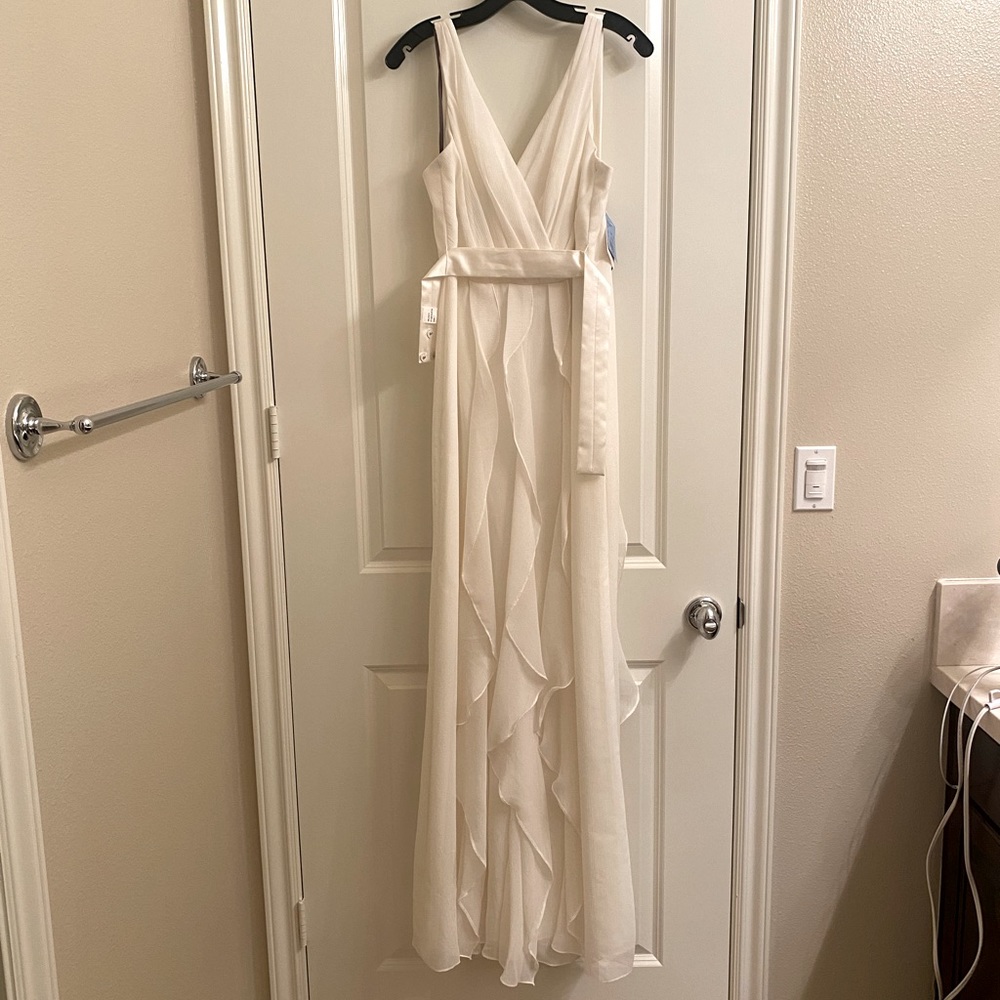 Vera Wang for David’s Bridal WHITE CHIFFON WEDDING DRESS or BRIDESMAID DRESS NWT
